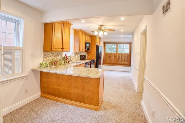 9402 Pine Avenue, Brentwood, MO 63144
