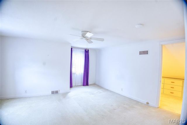 9402 Pine Avenue, Brentwood, MO 63144