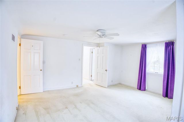 9402 Pine Avenue, Brentwood, MO 63144