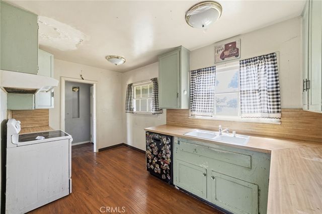 354 Van Ness, Upland, CA 91786