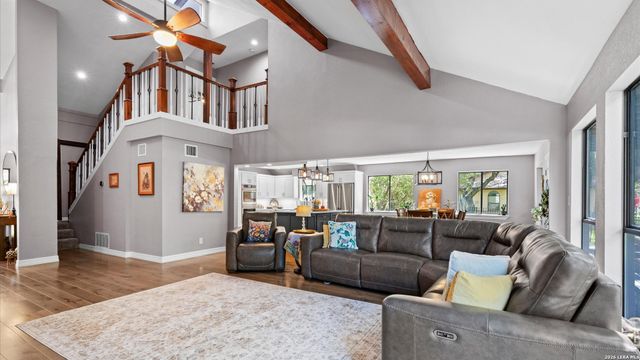 9514 Goldenrod, Garden Ridge, TX 78266