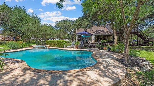 9514 Goldenrod, Garden Ridge, TX 78266