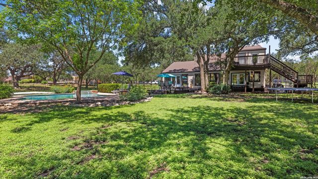 9514 Goldenrod, Garden Ridge, TX 78266