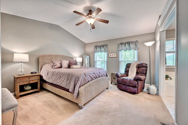2210 Dominion Drive, Fort Mitchell, KY 41017