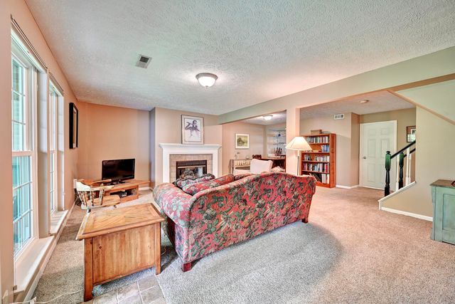 2210 Dominion Drive, Fort Mitchell, KY 41017
