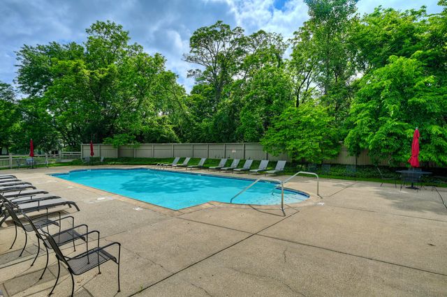 2210 Dominion Drive, Fort Mitchell, KY 41017