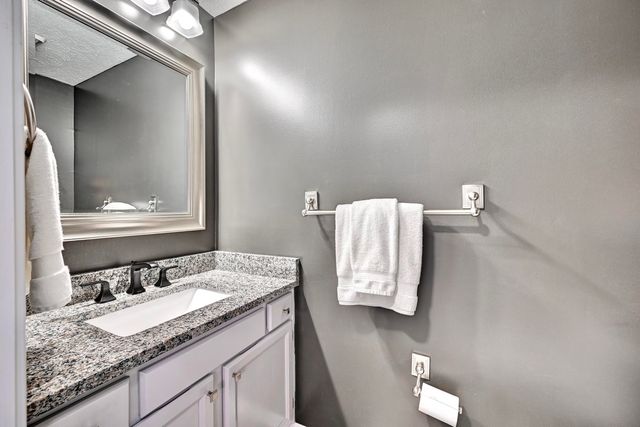 2210 Dominion Drive, Fort Mitchell, KY 41017