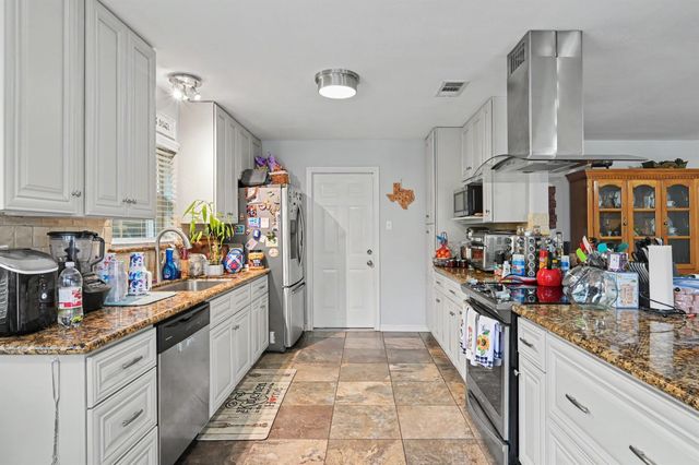 3423 Dawnwood Drive, Spring, TX 77380