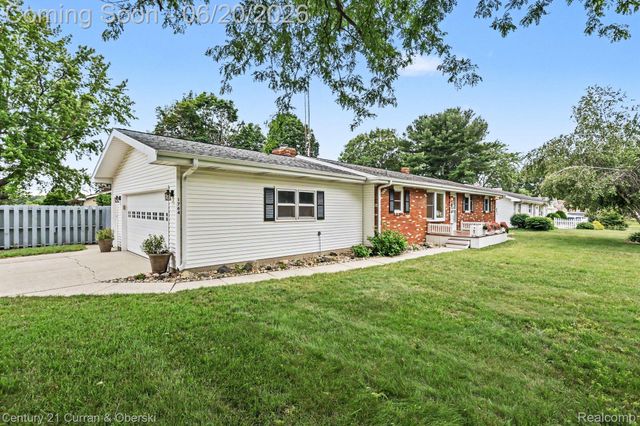 1764 Arcadia Drive, Lincoln Charter Township, MI 49085