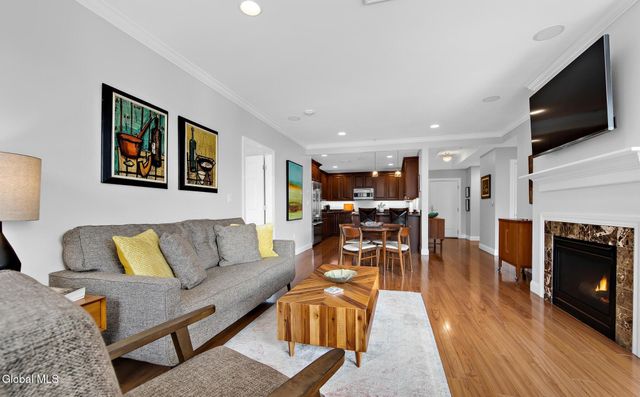 38 High Rock Avenue APT 4A, Saratoga Springs, Inside, NY 12866