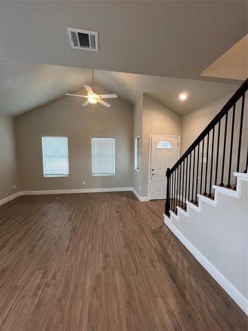 9720 Pelsey Street, Houston, TX 77029