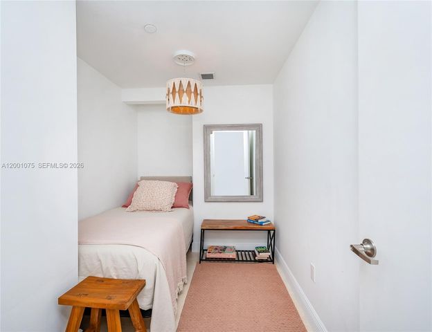 789 Crandon Blvd 502, Key Biscayne, FL 33149