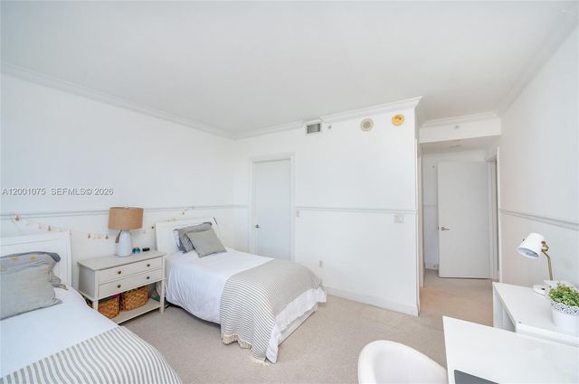 789 Crandon Blvd 502, Key Biscayne, FL 33149