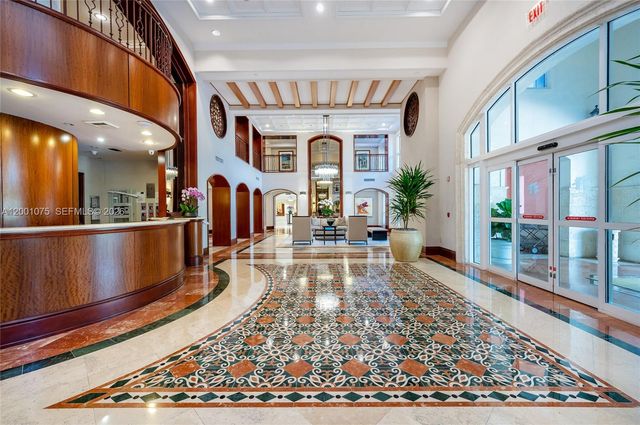 789 Crandon Blvd 502, Key Biscayne, FL 33149