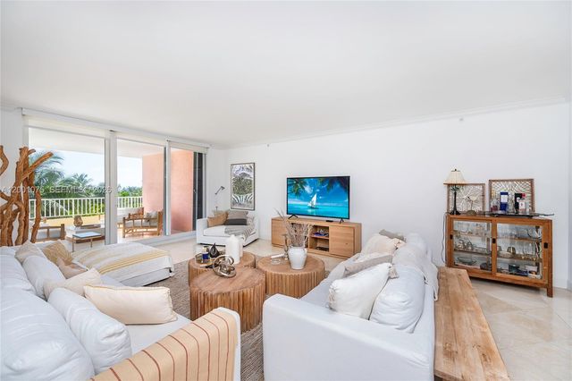 789 Crandon Blvd 502, Key Biscayne, FL 33149