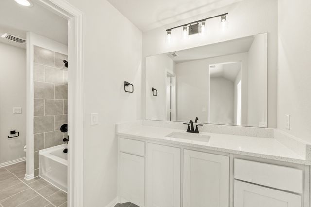 2032 Picnic Creek, Desoto, TX 75115