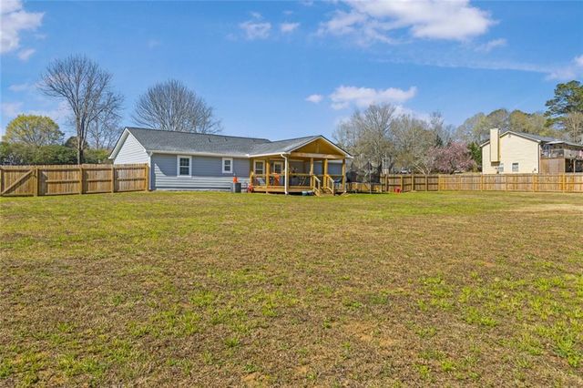2001 Raymonds Drive, Loganville, GA 30052