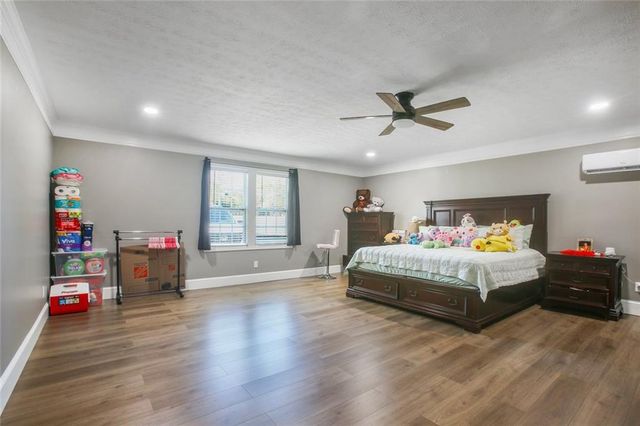 2001 Raymonds Drive, Loganville, GA 30052
