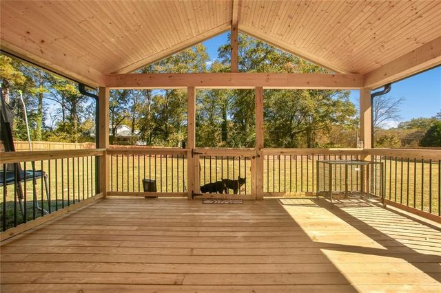 2001 Raymonds Drive, Loganville, GA 30052