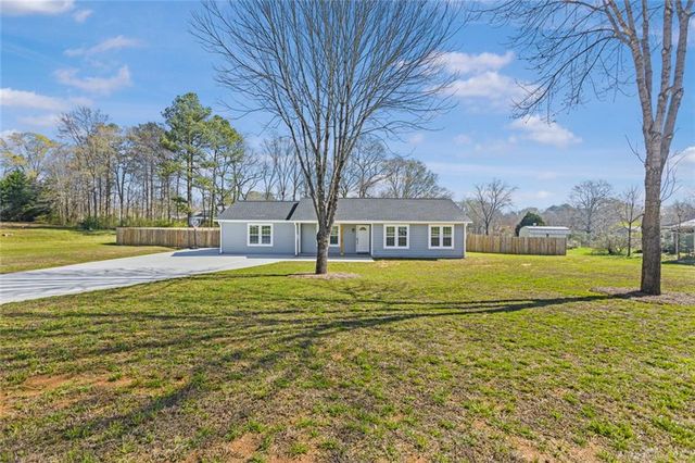 2001 Raymonds Drive, Loganville, GA 30052