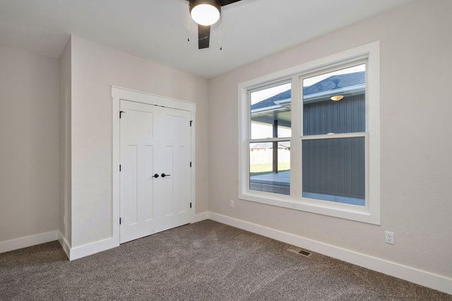 2971 W Teton Drive, Springfield, MO 65810