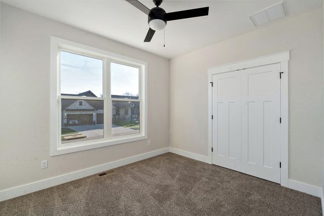 2971 W Teton Drive, Springfield, MO 65810