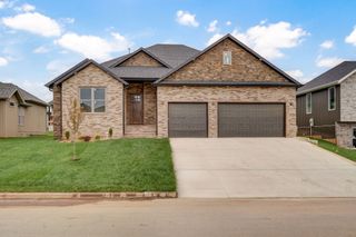 2971 West Teton Drive, Springfield, MO 65810