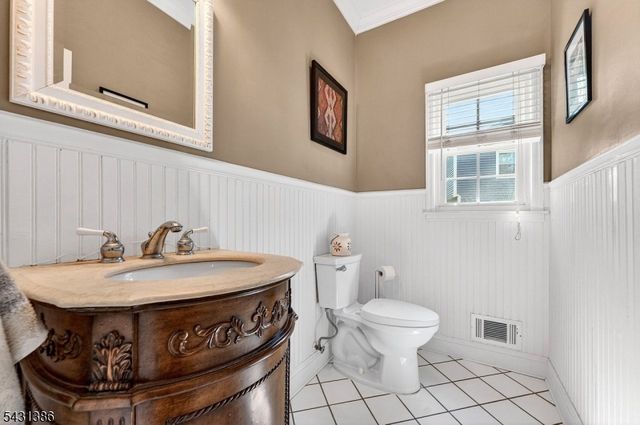 21 Harvest Dr, Hillsborough Twp., NJ 08844