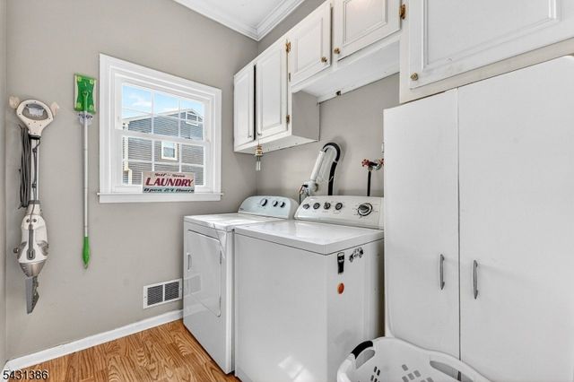 21 Harvest Dr, Hillsborough Twp., NJ 08844
