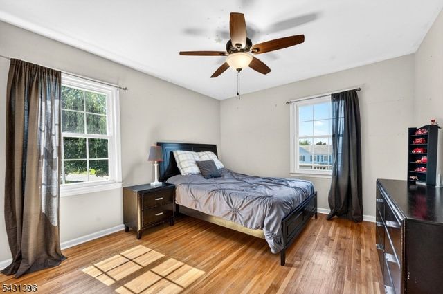 21 Harvest Dr, Hillsborough Twp., NJ 08844