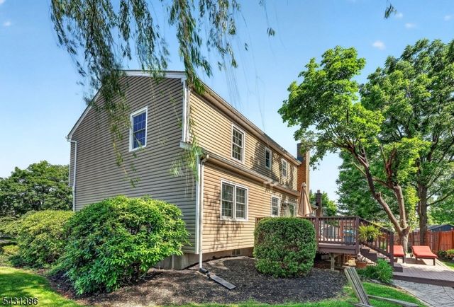 21 Harvest Dr, Hillsborough Twp., NJ 08844