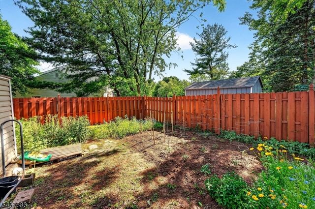 21 Harvest Dr, Hillsborough Twp., NJ 08844