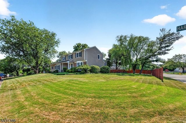 21 Harvest Dr, Hillsborough Twp., NJ 08844