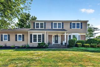21 Harvest Dr, Hillsborough Twp., NJ 08844
