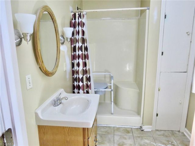 627 Morehead Street, Eden, NC 27288