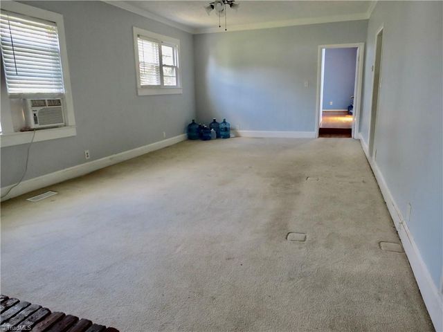 627 Morehead Street, Eden, NC 27288