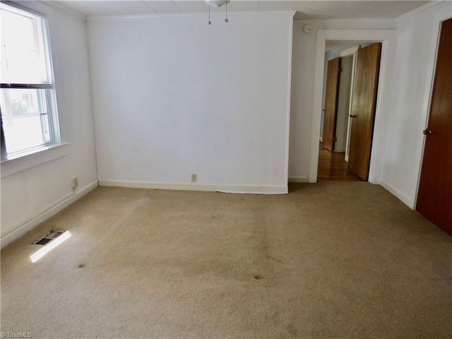 627 Morehead Street, Eden, NC 27288