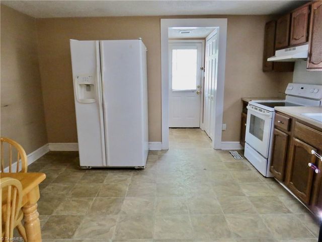 627 Morehead Street, Eden, NC 27288