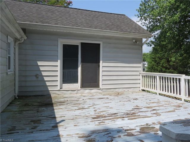 627 Morehead Street, Eden, NC 27288