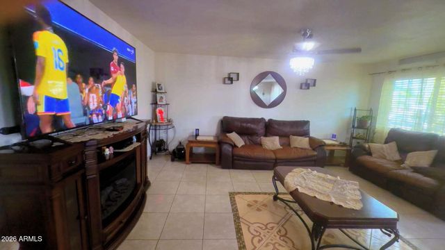 7810 N 37TH Avenue, Phoenix, AZ 85051