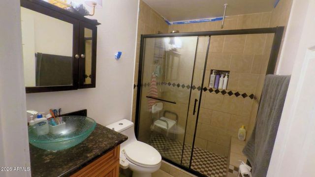 7810 N 37TH Avenue, Phoenix, AZ 85051