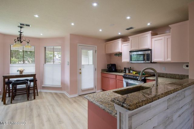 13670 Skye Court, Gulfport, MS 39503
