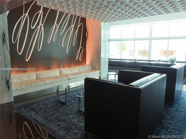 325 S Biscayne Blvd 2115, Miami, FL 33131