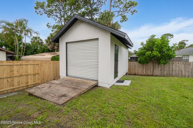 7020 Ackerman Avenue, Cocoa, FL 32927