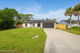 7020 Ackerman Avenue, Cocoa, FL 32927