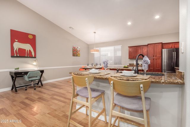 2691 E HULET Drive, Chandler, AZ 85225