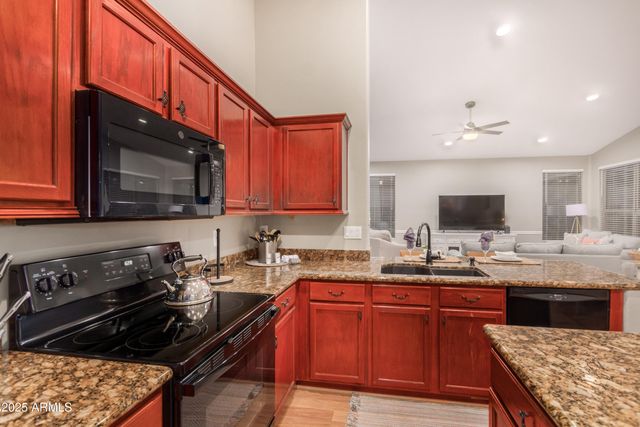 2691 E HULET Drive, Chandler, AZ 85225