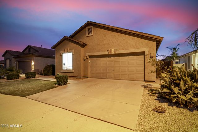 2691 E HULET Drive, Chandler, AZ 85225