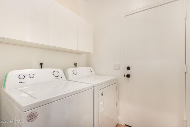 2691 E HULET Drive, Chandler, AZ 85225