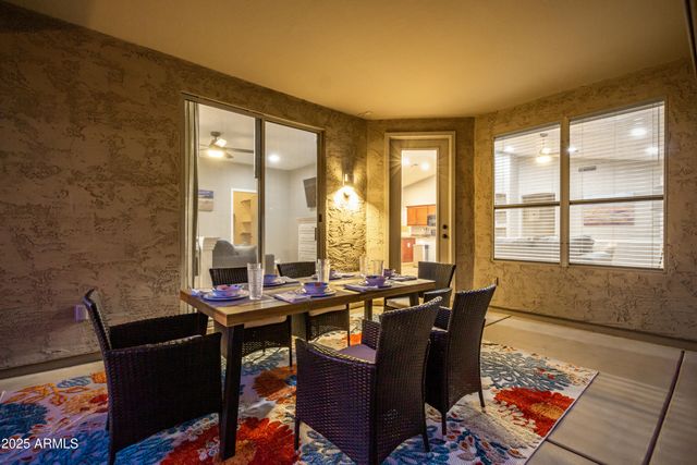 2691 E HULET Drive, Chandler, AZ 85225